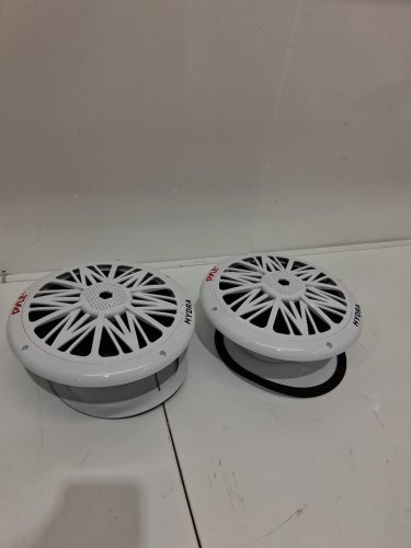 2PK PYLE WATERPROOF DUAL MARINE SPEAKERS - 300W - 8" - WHITE/BLACK (MODEL: PLMR82) image 3