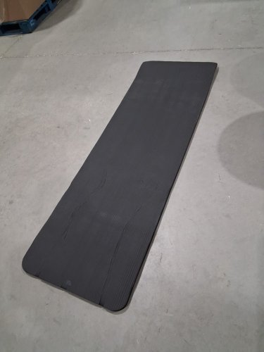 AmazonBasics Extra Thick Anti-tear Yoga/exercise Mat with Carrying Strap - 74" X 24" X 1" - Black (MODEL: ‎GYCOYM-BK) image 4