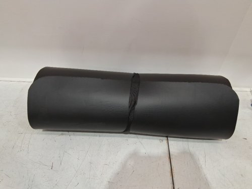 AMAZON BASICS EXTRA THICK ANTI-TEAR YOGA EXERCISE MAT WITH CARRY STRAP - 74" X 31" X 1/2" - BLACK (MODEL: YM2001) image 3