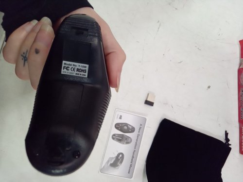 YUMQUA PORTABLE FINGER HANDHELD WIRELESS USB TRACKBALL MOUSE - 2.4 GHZ (model:Y-10W) image 3