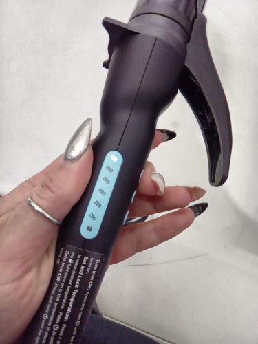 BIO IONIC LONG BARREL PRO CURLING IRON HAIR STYLER - 1.5" - BLACK (MODEL: Z-FGTST-CL-1.5) image 8
