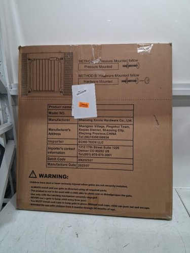 waowao wide pressure mounted metal walk through safety gate - 62.20"-66.93" - white (model: w046) image 2