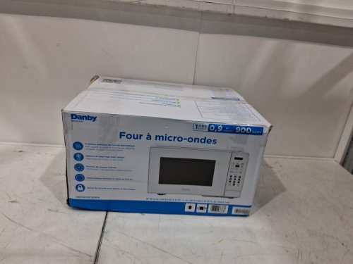Danby Countertop Microwave with 10 Power Levels, 6 Auto-Cook Presets, Express Cook + 30 Sec, Auto Defrost & Child Lock, 0.9 Cu. Ft. 900Watts, White (MODEL: DBMW0921BWW) image 11