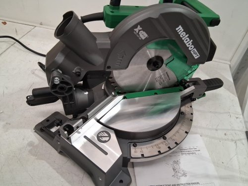 Metabo HPT COMPACT LIGHTWEIGHT Single Bevel Compound 40 tooth Miter Saw - 10" - 15 AMP -  5,000 RPM - green (model: C10FCG2) image 6