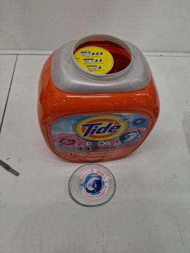 104PK TIDE PODS 4 IN 1 PLUS DOWNY LAUNDRY DETERGENT LIQUID PACS - APRIL FRESH (Model: 4645656) image 2