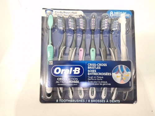 7pk oral b cavity prevention cross action criss-cross bristle - soft toothbrushes - Assorted colors image 2