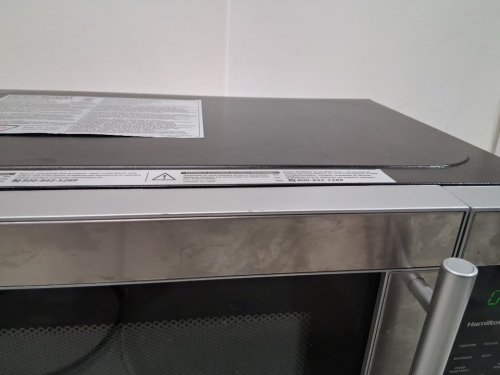 black and decker stainless steel microwave - 700W - 0.7 cuft - black/silver (model: em720cB7-P/CA) image 5