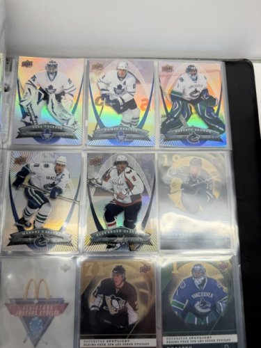 300 APPROX ASSSTD UPPER DECK MCDONALDS NHL HOCKEY CARDS (EARLY 2000S) image 5