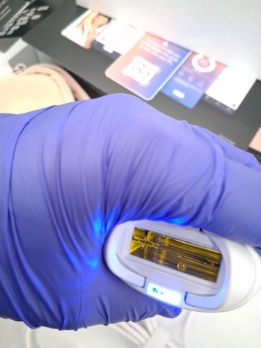 Braun Skin i-Expert Smart IPL at Home Laser Hair Removal with App, Premium Pouch 3 heads and Venus Razor - (model:PL7243) image 8