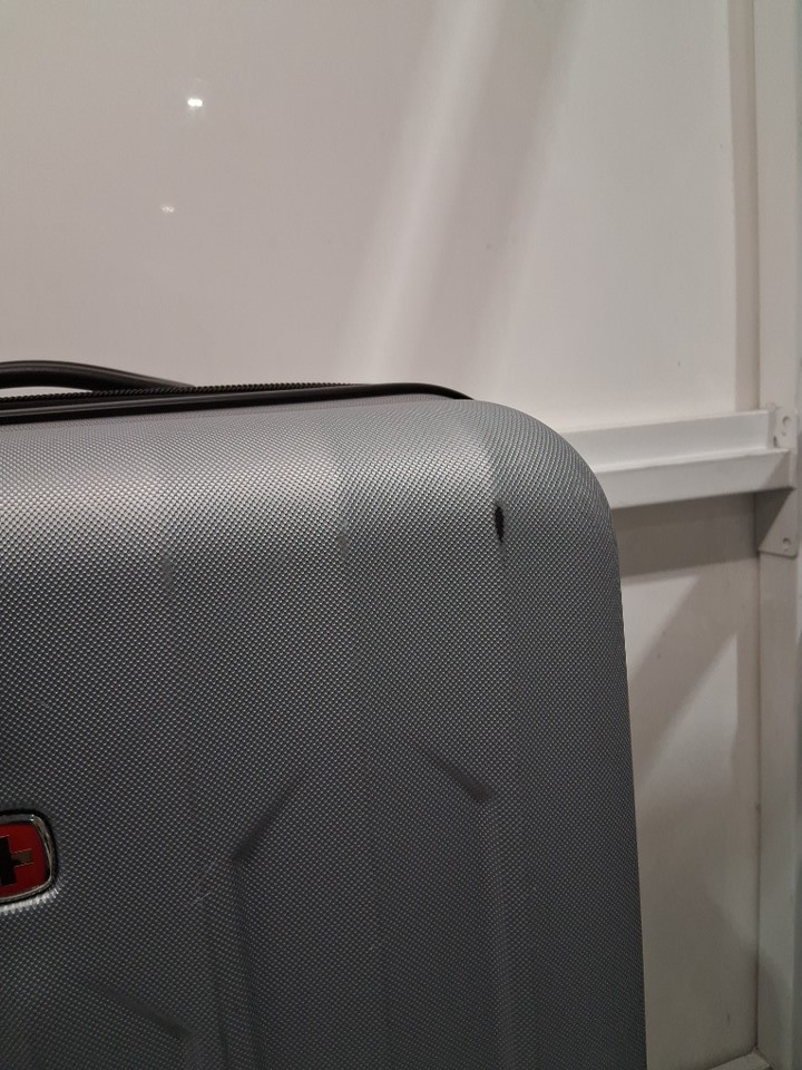 SWISSGEAR Chrome hard side spinner Medium Luggage -  24'' - silver ( model: SW50974127 ) image 13