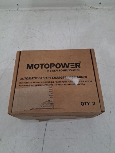 MOTOPOWER AUTOMATIC BATTERY CHARGER AND MAINTAINER, JUNIOR, 100-240V AC. - (MODEL: MP00205A) image 2