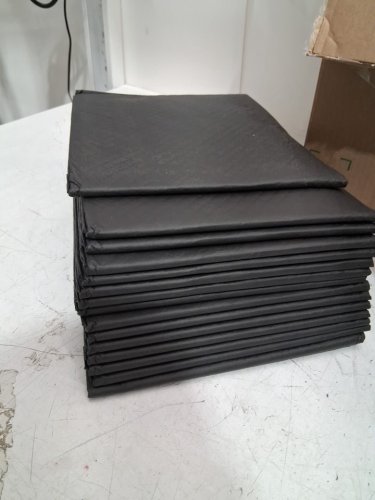 39Pk glad day to night activated carbon puppy training pads with wall protection & adhesive image 5