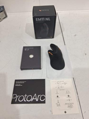 ProtoArc Ergonomic Vertical Mouse - black/orange (model:EM11 NL) image 2