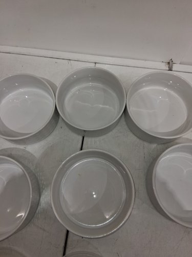 8pc SIGNATURE HOUSEWARES CERAMIC STORAGE BOWLS WITH VENTED LIDS - WHITE (MODEL: 1796164) image 5