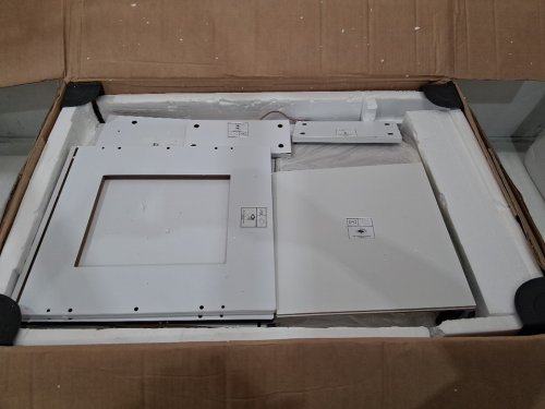 fredees vanity desk with glass top, rgb mirror, & charging station - white/black - (model: 85010-25) image 7