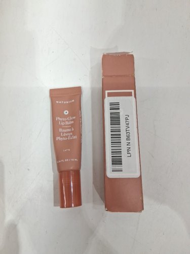naturium phyto-glow lip balm - 10ml - latte image 2