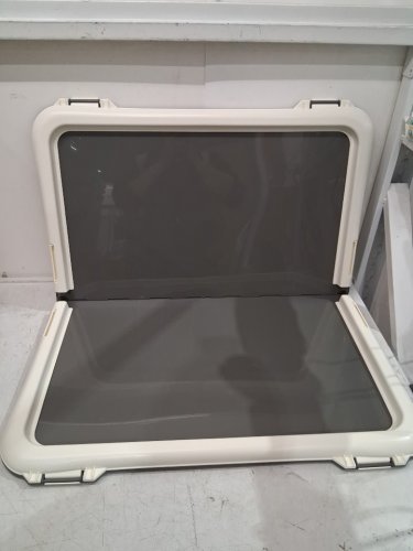 Amazon Basics Dog Training Pad Holder 28" x 34" - grey/white (Model: TFPT-L) image 3