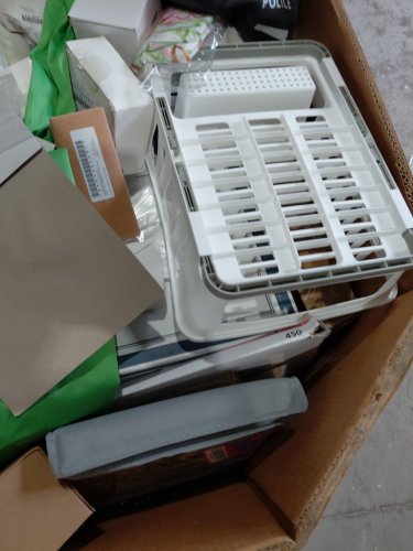 assorted MIXED item MYSTERY PALLET - VARIOUS PRODUCTS - aprox 300+ - (pallet #33) image 4