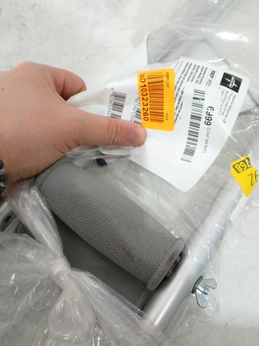 medline guardian standard aluminum adjustable crutches - 5.2FT to 5.10FT - aluminum (model: mdsv80535) image 5