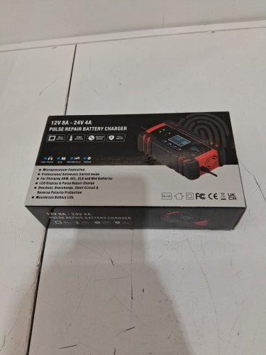 Portable Pulse Repair Battery Charger for Cars and Motorcycles with LCD Display - 12v 8A - 24V 4A - Red / Black image 3