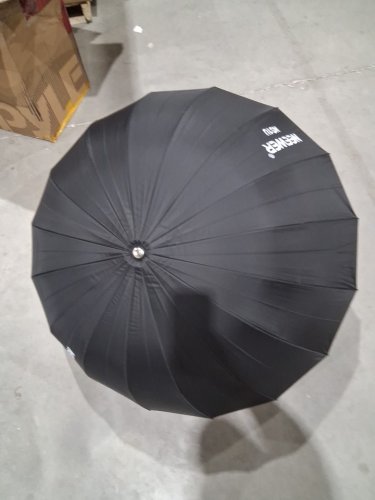 neewer parabolic reflective umbrella with white inner lining - black/white image 4