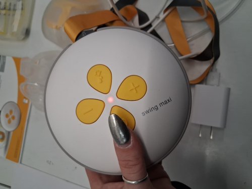 medela swing maxi hands-free breast pump - clear/yellow/grey (model: 101046709) image 3