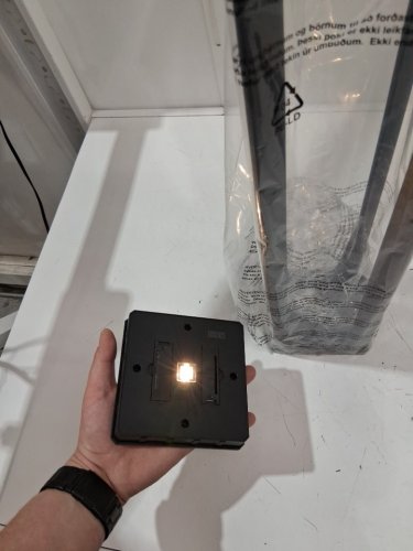 2pk prismax solutions solar led pathway light - 11.5" x 5.8" x 22.4" - 30lm - 8 hour battery - black (model: 1990286) image 4