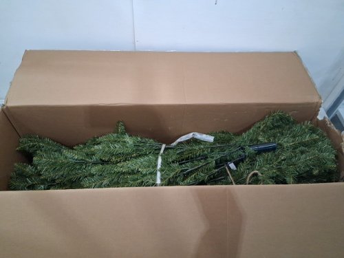 national tree company artificial dunhill fir Christmas tree with stand - 6.5FT - green (model: B00486ex3m) image 5