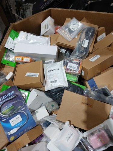 assorted MIXED item MYSTERY PALLET - VARIOUS PRODUCTS - aprox 300+ - (pallet #25) image 6