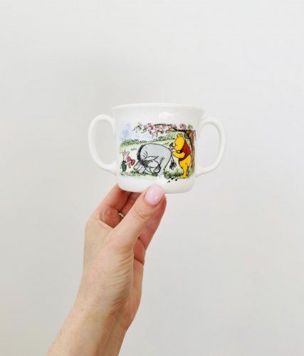 Royal Doulton The Winnie-The-Pooh Collection 2 Handle Hug A Mug (Model: WIPONU 04043) image 2