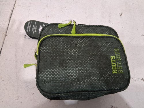 ROOTS INSULATED LUNCH BAG WITH STRAP - 9L - GREEN (MODEL: 1898294) image 2