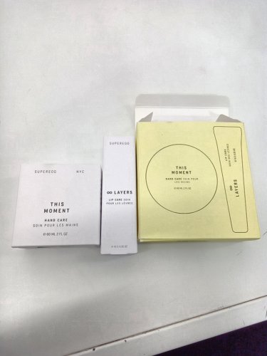 2PC SUPEREGG NYC seoulmate this moment hand & lip combo image 2