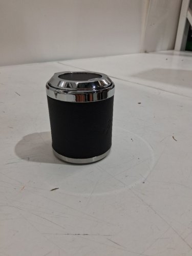 CAR ASHTRAY WITH LED LIGHT - BLACK (MODEL: YHG-B18) image 4
