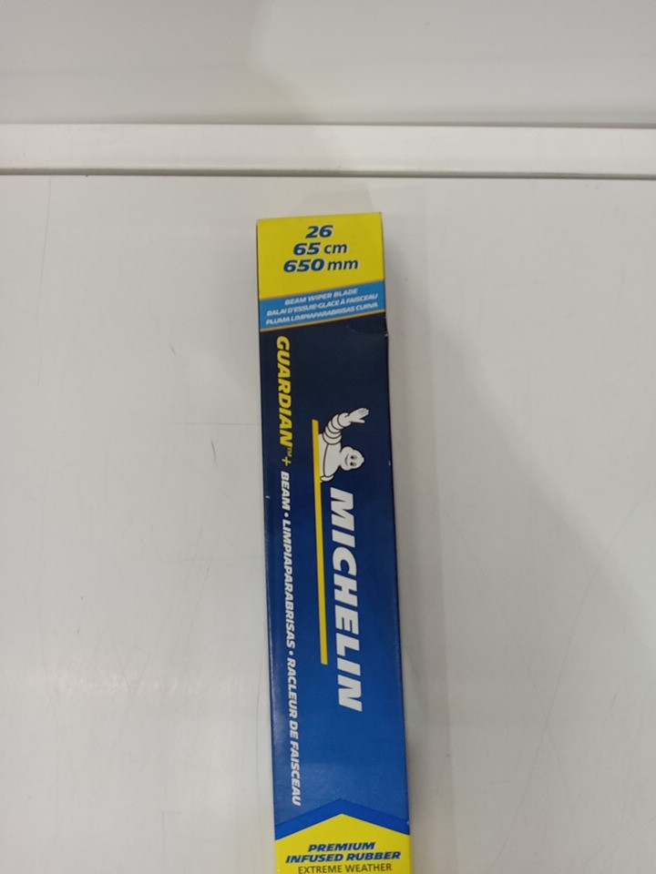 Michelin Premium Infused Rubber guardian Beam Wiper Blade - Driver Side - black (model: 1680380) image 4