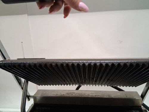 commercial panini press grill - 14" x 9" - silver (model: ht-811e) image 6