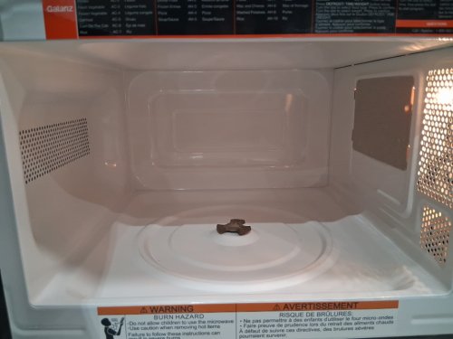 GALANZ RETRO STYLE COUNTERTOP MICROWAVE OVEN - 0.7CU.FT. - WHITE (MODEL: GLCMKZ07WER07) image 9