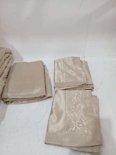 3PC Chezmoi Collection Royale Jacquard Floral Comforter Set - Oversized King - Champagne/ BEIGE image 5