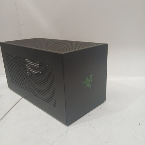 Razer Core X V2 Thunderbolt External Graphics Enclosure - 8.5" x 16.6" x 7.8" - BLACK (Model: RC21-02270200) image 5