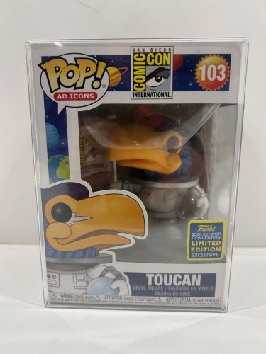 Funko pop! **2020 summer convention** Ad icons: San Diego comic con international - toucan vinyl figure (#102) **plastic protector cover** image 2