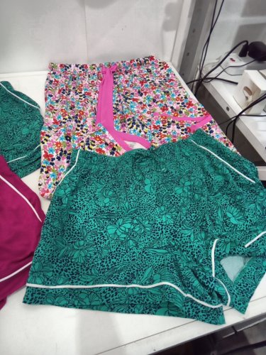 4 ASSORTED PAJAMA BOTTOMS - SMALL - ASSORTED BRANDS image 3