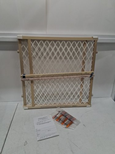 toddleroo by North States Diamond Mesh safety Gate - 26.5" - 42" x 23" - wood (model: 4600) image 3