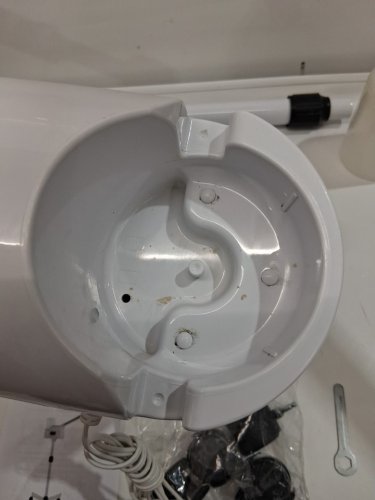 PROFESSIONAL FACIAL STEAMER STAND WITH WHEELS - 650w - WHITE image 4