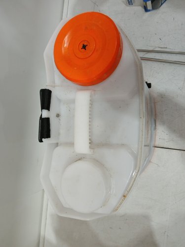 Battery Powered Electric Backpack Sprayer for weeds/garden/outdoors - 3.2 Gal - 0-90psi - White (model: xf-12m27-us) image 4