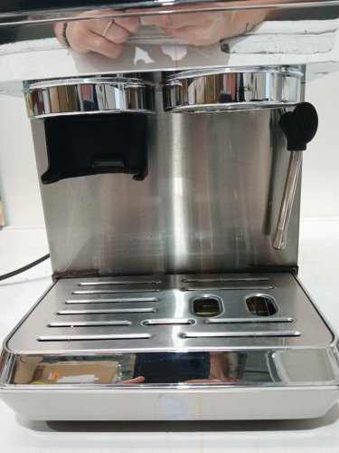 AMZCHEF 20 BAR ESPRESS MACHINE WITH BUILT-IN GRINDER, MILK FROTHER AND TOUCHSCRREN DISPLAY - SILVER/BLACK (MODEL: CM1626) image 7