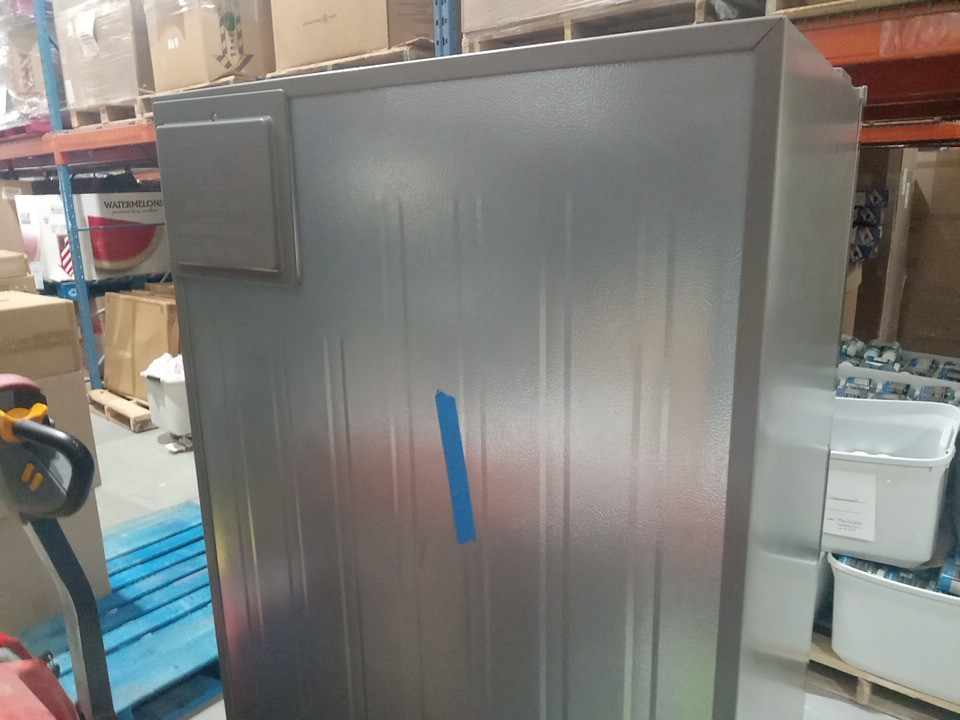 Frigidaire Garage Ready Upright Freezer with reversible door - 13 Cu. Ft. - Stainless Steel (model:FFFU13F2VV) image 7