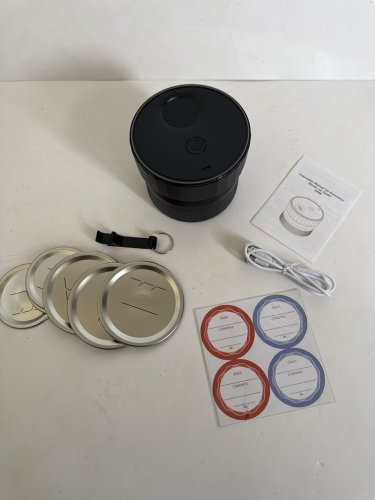 FULLY AUTOMATIC CORDLESS MASON JAR SEALER - BLACK (MODEL: VP09) image 3