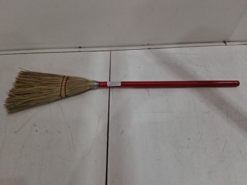 Carlisle Flo-Pac Short Length Lobby Broom Corn Broom - 34" - red (model: 368100) image 2