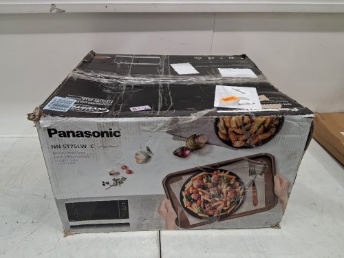PANASONIC "THE GENIUS" FAMILY SIZE CYCLONIC INVERTER MICROWAVE OVEN - 1.6 CU.FT/1200W - BLACK/SIlver (MODEL: NN-ST75LB) image 2