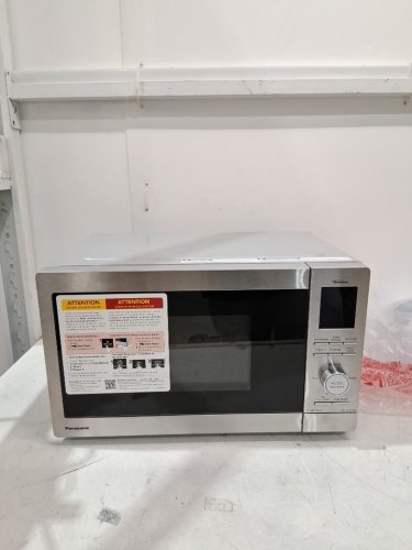 PANASONIC COMPACT GENIUS 1000W MICROWAVE OVEN - STAINLESS STEEL (MODEL: NN-SD47QS) image 4