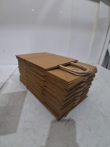 100pc paper bags with handles - 8.5" x 10" - brown image 3